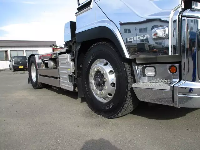 平成29年03月中古大型トラクタヘッドいすゞギガの画像15