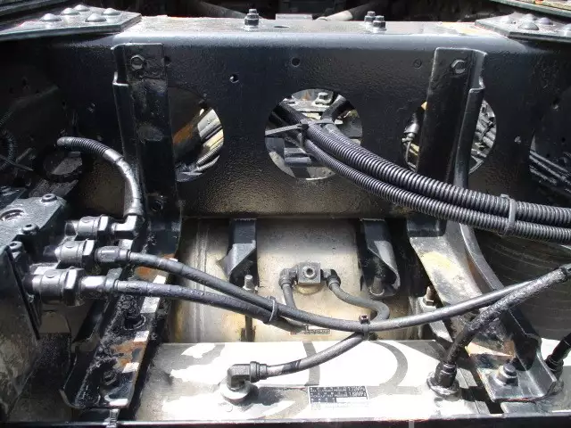 平成25年06月中古大型トラクタヘッド三菱ふそうスーパーグレートの画像15