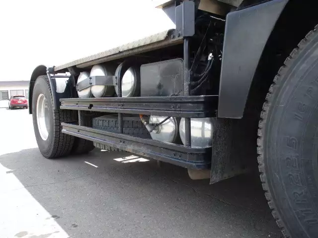 平成25年06月中古大型トラクタヘッド三菱ふそうスーパーグレートの画像9