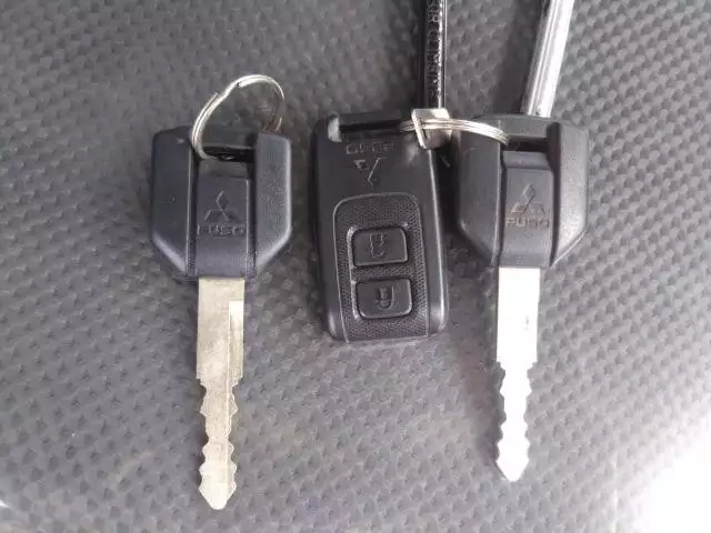 令和01年/平成31年02月中古小型三菱ふそう三菱の画像35