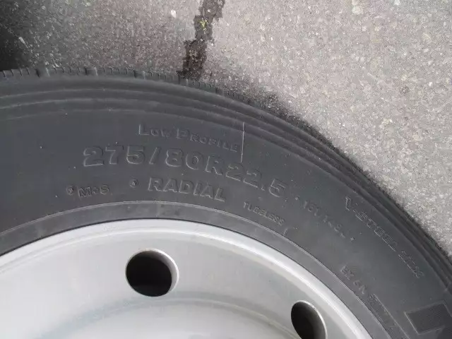 平成17年07月中古小型トラクタヘッド日野プロフィアの画像12