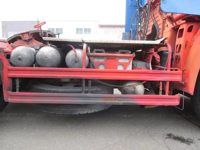 平成17年07月中古小型トラクタヘッド日野プロフィアの画像10