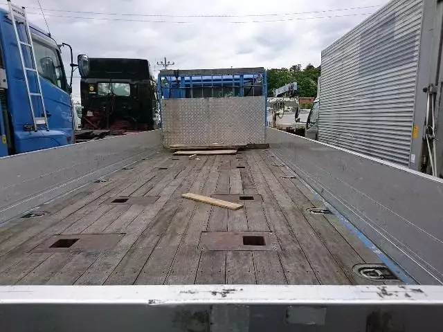 平成27年06月中古中型日産UDUDトラックスの画像28