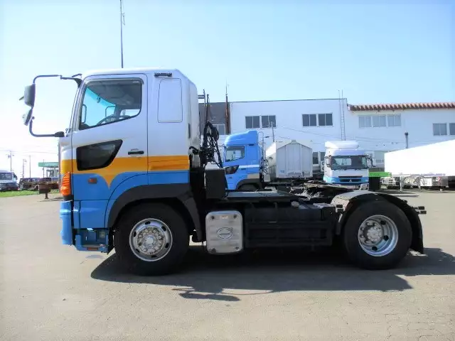 平成18年05月中古大型トラクタヘッド日野プロフィアの画像8