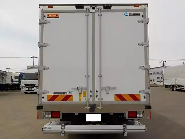 令和02年11月中古中型冷凍バン・ウィング日野日野の画像5