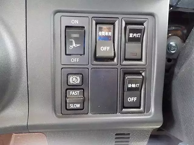 令和02年11月中古中型冷凍バン・ウィング日野日野の画像43