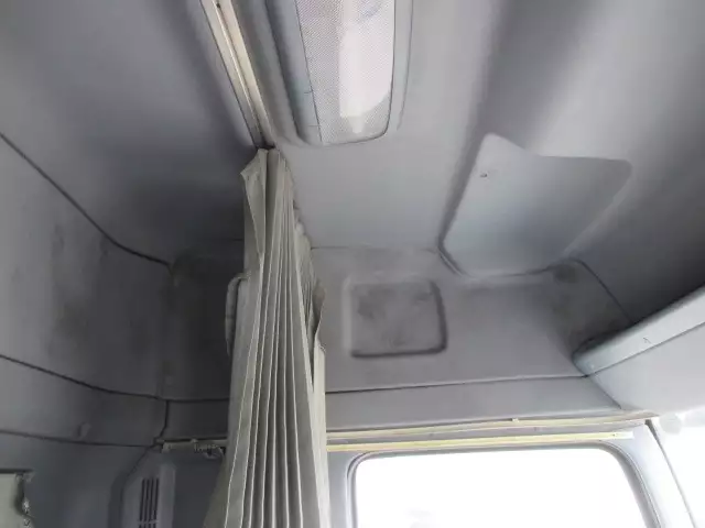 平成16年03月中古大型トラクタヘッド日野プロフィアの画像18