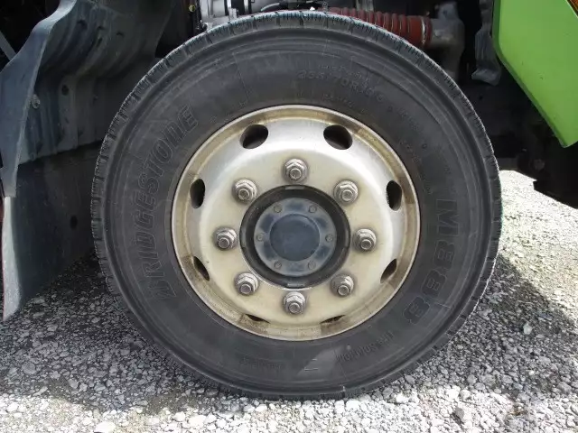 平成24年12月中古大型日産UDUDトラックスの画像13