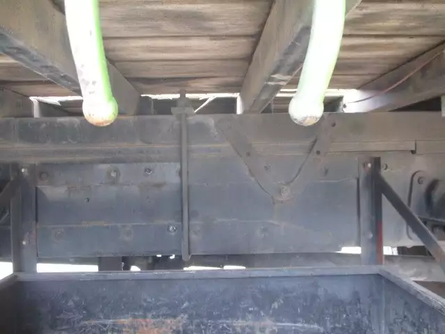 平成24年12月中古大型日産UDUDトラックスの画像24