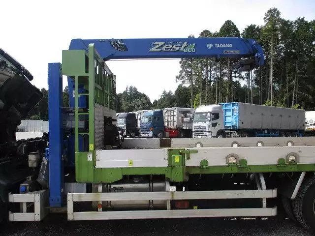 平成24年12月中古大型日産UDUDトラックスの画像32