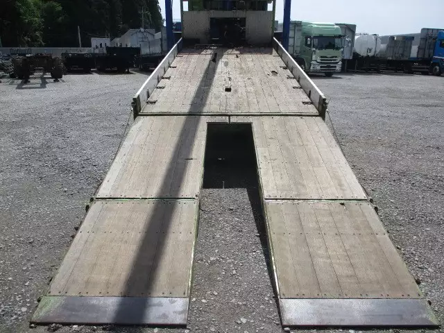 平成24年12月中古大型日産UDUDトラックスの画像39