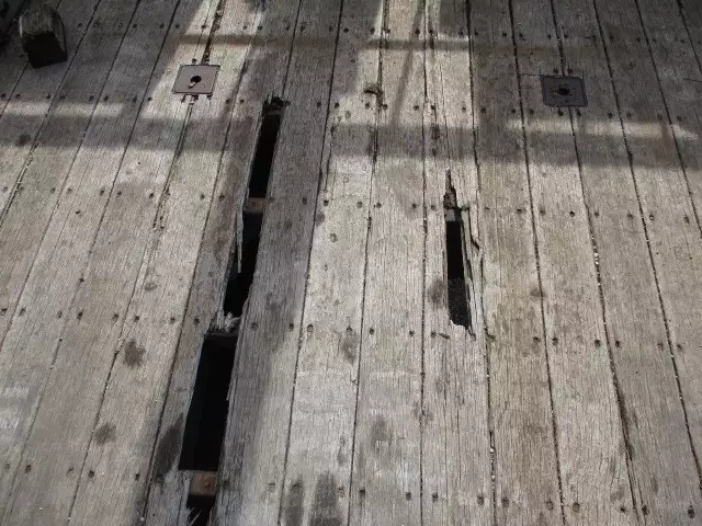 平成24年12月中古大型日産UDUDトラックスの画像46