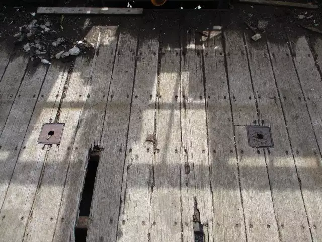 平成24年12月中古大型日産UDUDトラックスの画像47