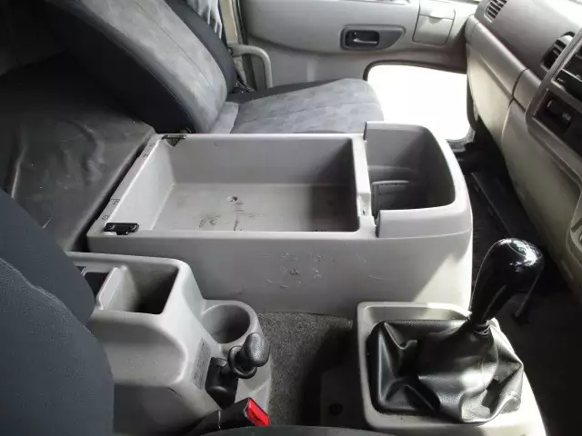 平成24年12月中古大型日産UDUDトラックスの画像53