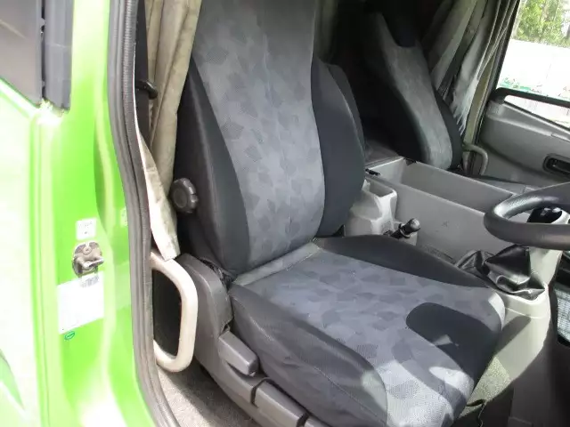 平成24年12月中古大型日産UDUDトラックスの画像59