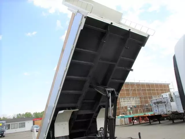 平成29年01月中古中型いすゞフォワードの画像15