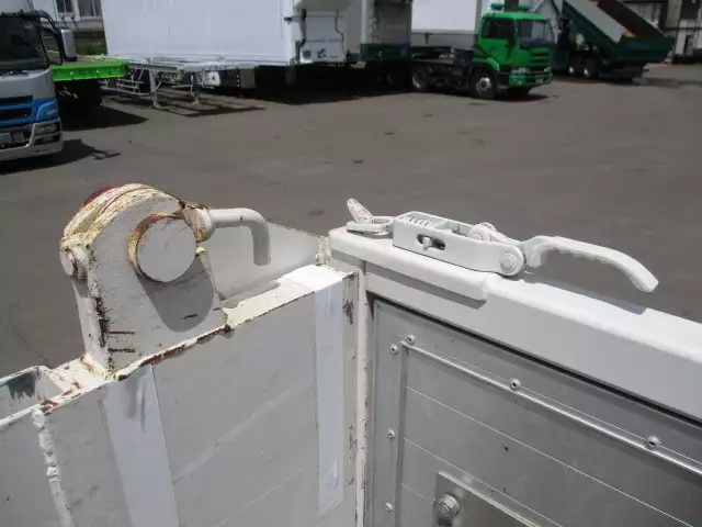 平成29年01月中古中型いすゞフォワードの画像34