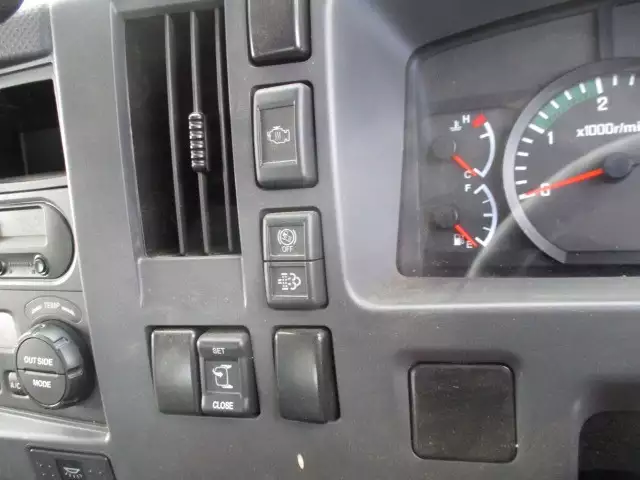 平成29年01月中古中型いすゞフォワードの画像42