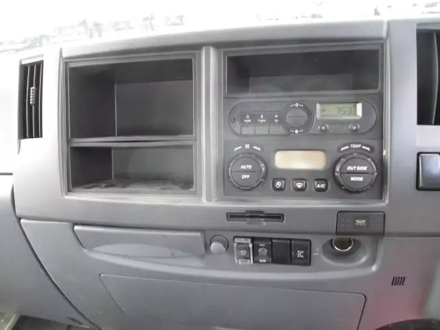 平成29年01月中古中型いすゞフォワードの画像43