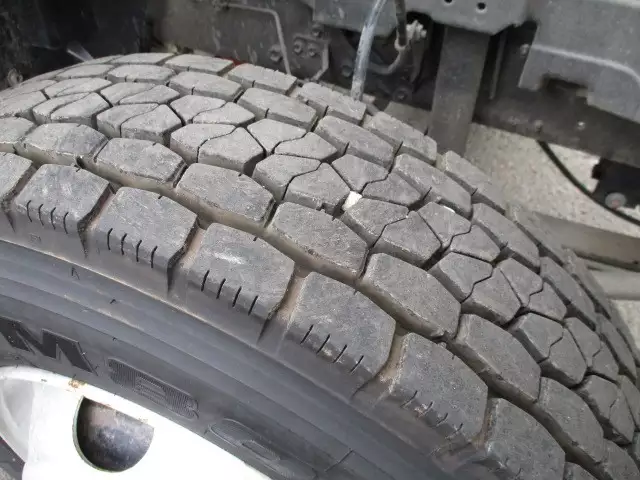 平成29年01月中古中型いすゞフォワードの画像46