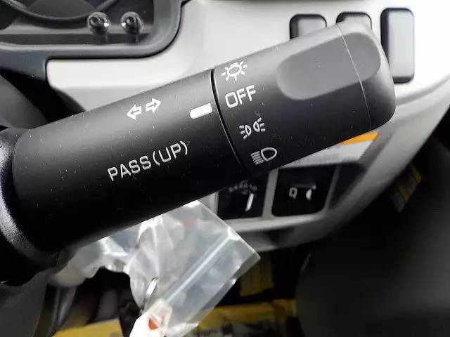 平成29年12月中古小型三菱ふそう三菱の画像19