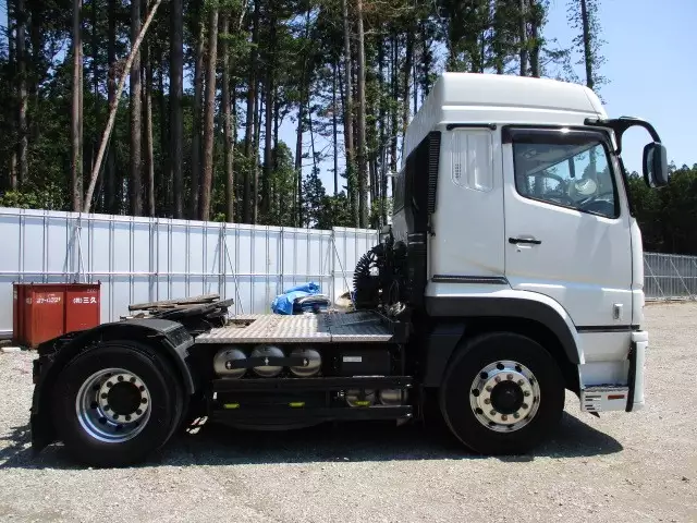 平成29年09月中古大型トラクタヘッド三菱ふそう三菱の画像4