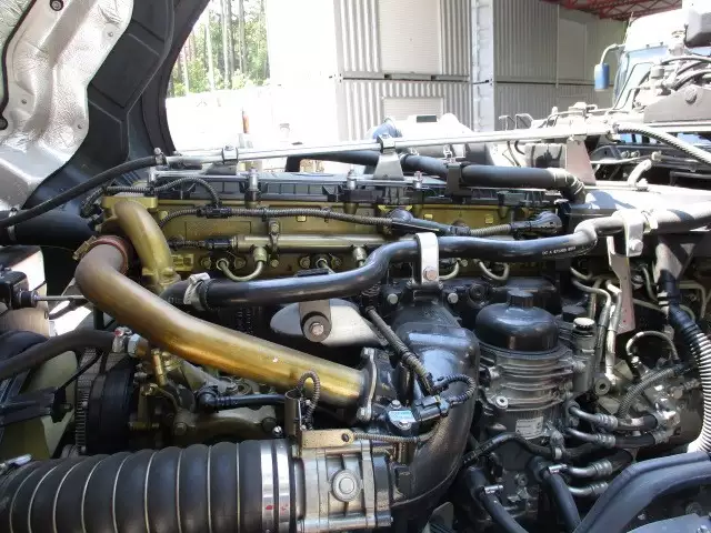 平成29年09月中古大型トラクタヘッド三菱ふそう三菱の画像52