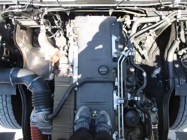 平成29年09月中古大型トラクタヘッド三菱ふそう三菱の画像55