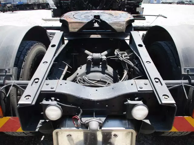平成30年08月中古大型トラクタヘッド日産UDUDトラックスの画像23