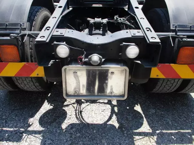 平成30年08月中古大型トラクタヘッド日産UDUDトラックスの画像31