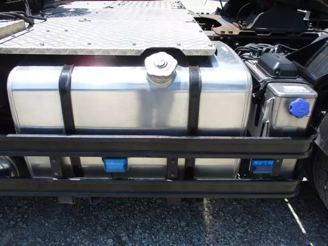 平成30年08月中古大型トラクタヘッド日産UDUDトラックスの画像32