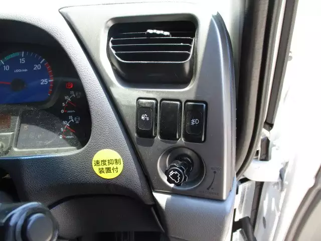 平成30年08月中古大型トラクタヘッド日産UDUDトラックスの画像50