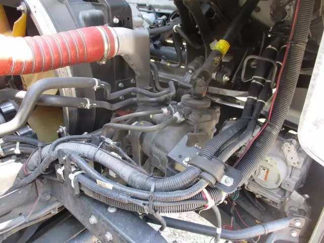 平成30年08月中古大型トラクタヘッド日産UDUDトラックスの画像60