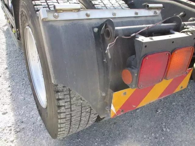 平成29年06月中古大型トラクタヘッド日産UDUDトラックスの画像20