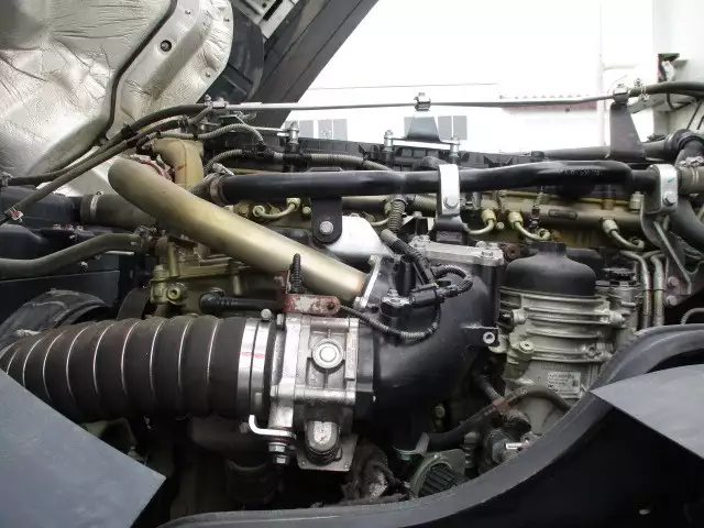 平成26年07月中古大型三菱ふそうスーパーグレートの画像48