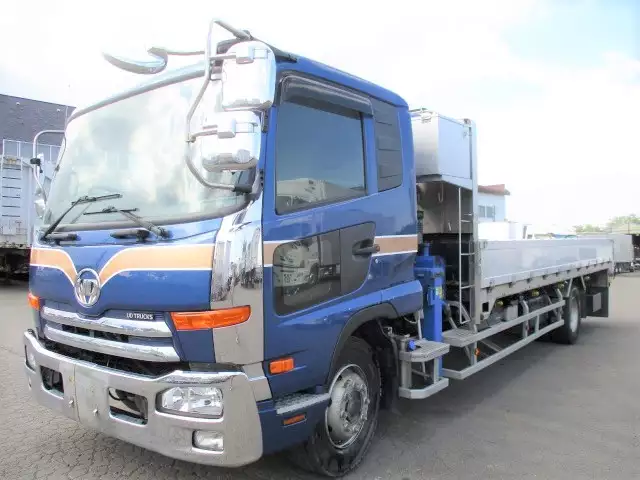 平成29年03月中古増トン日産UDUDトラックスの画像1