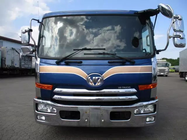 平成29年03月中古増トン日産UDUDトラックスの画像2