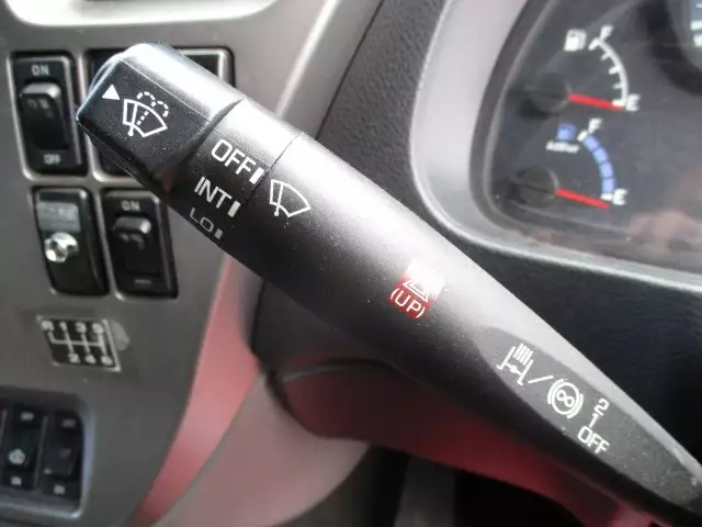 平成29年03月中古増トン日産UDUDトラックスの画像29