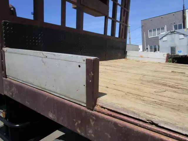 平成25年03月中古大型日産UDクオンの画像18