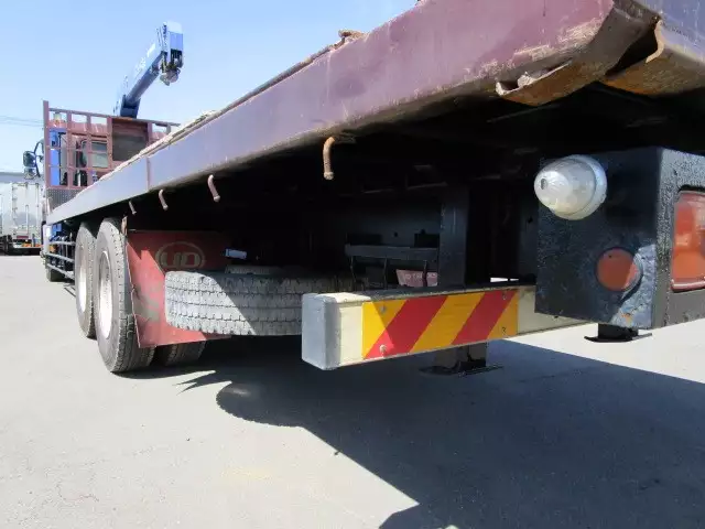 平成25年03月中古大型日産UDクオンの画像6