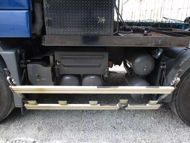 平成26年03月中古大型トラクタヘッドボルボボルボの画像15