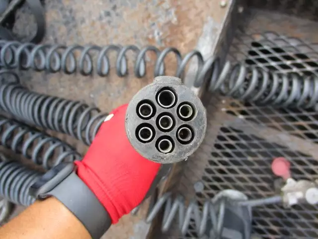 平成26年03月中古大型トラクタヘッドボルボボルボの画像22