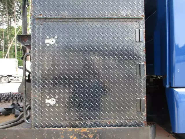 平成26年03月中古大型トラクタヘッドボルボボルボの画像30