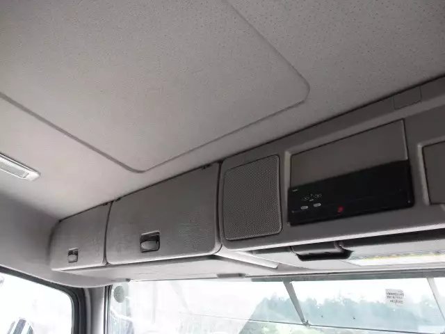 平成26年03月中古大型トラクタヘッドボルボボルボの画像42