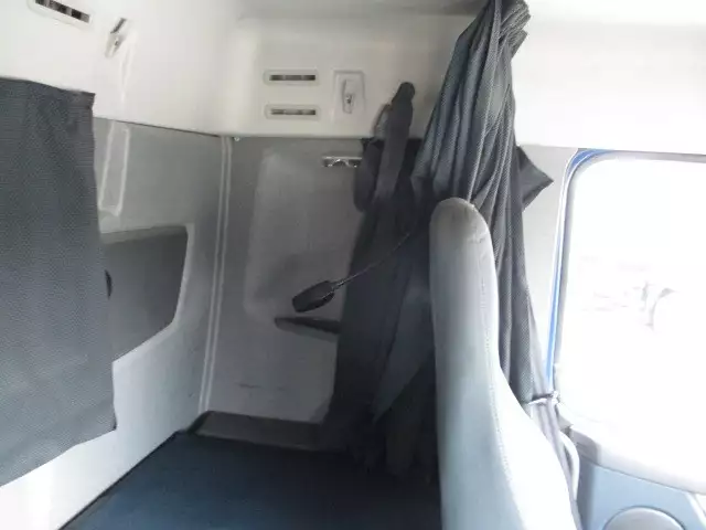 平成26年03月中古大型トラクタヘッドボルボボルボの画像45