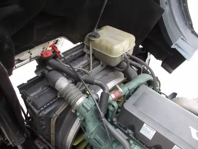 平成26年03月中古大型トラクタヘッドボルボボルボの画像53