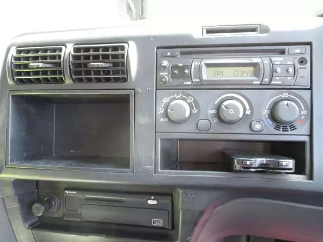 平成25年06月中古大型三菱ふそうスーパーグレートの画像32