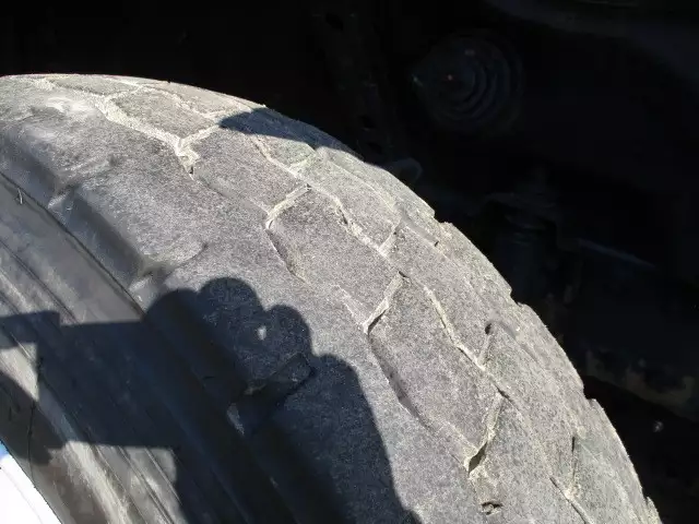 平成25年06月中古大型三菱ふそうスーパーグレートの画像36