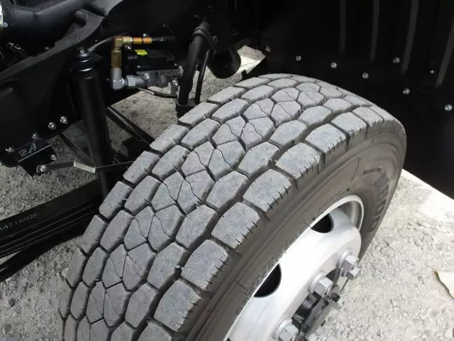 令和03年03月中古中型三菱ふそう三菱の画像11