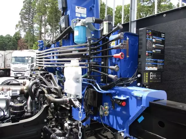 令和03年03月中古中型三菱ふそう三菱の画像29